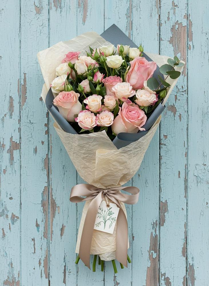 Букет цветов из: Розы в Карабаше