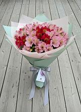 Букет цветов из:  Альстромерии в Карабаше