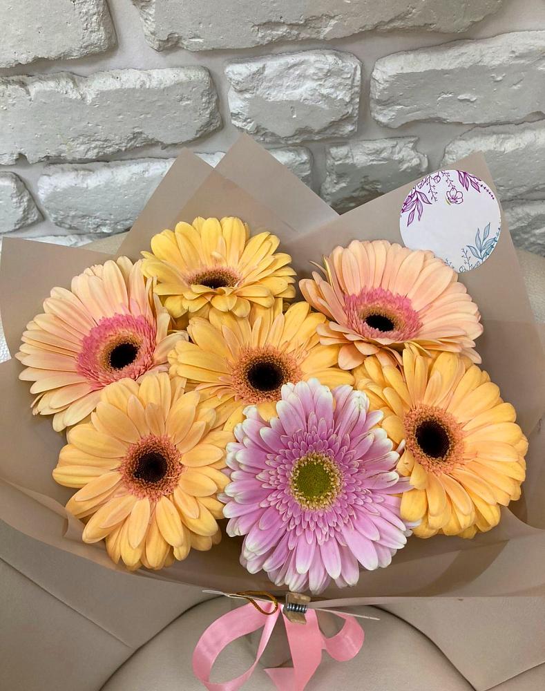 Букет цветов из: Герберы в Карабаше