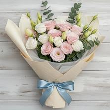 Букет цветов из:  Лизиантусы в Карабаше