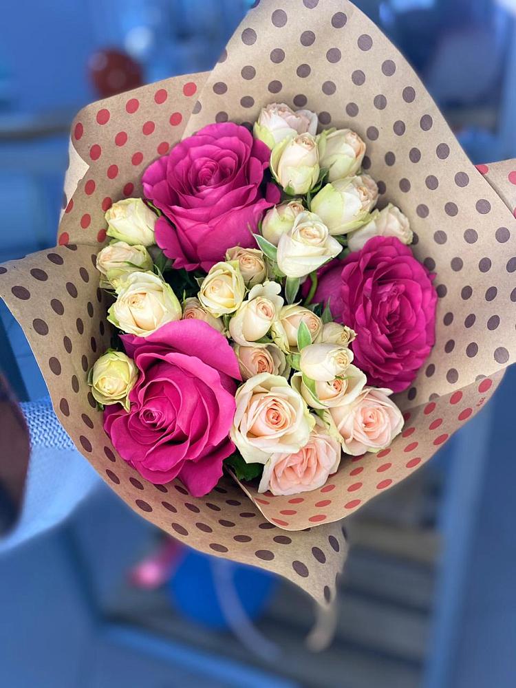 Букет цветов из: Розы в Карабаше