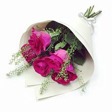 Букет цветов из:  Розы в Карабаше