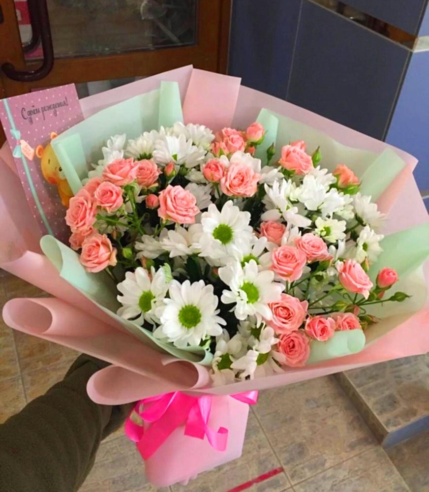 Букет цветов из: Розы и Хризантемы в Карабаше