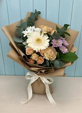 Букет цветов из:  Герберы и Хризантемы в Карабаше