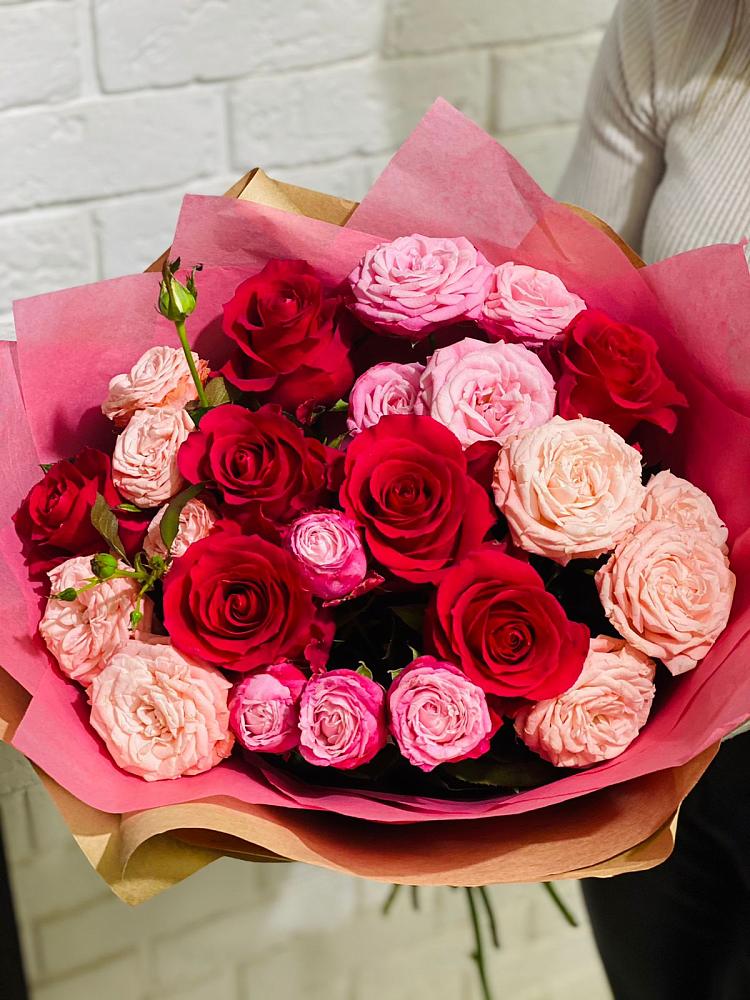 Букет цветов из: Розы в Карабаше