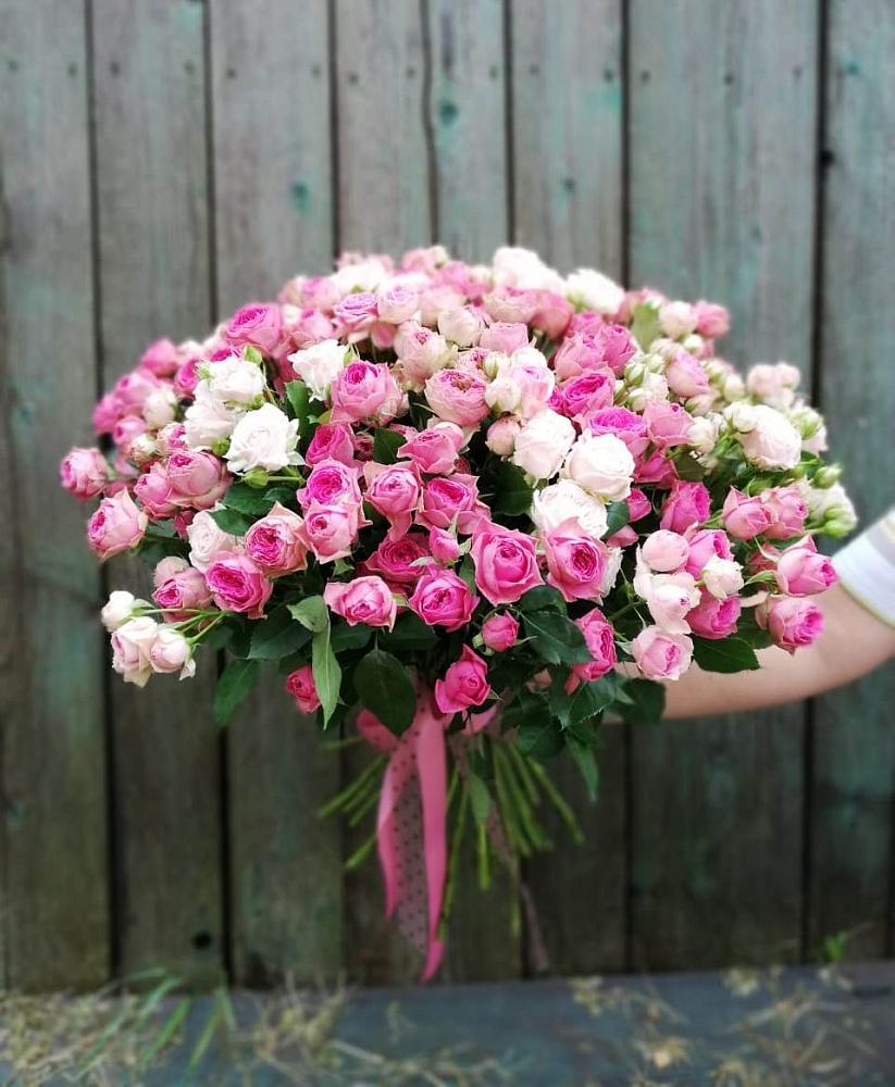 Букет Розовые кустовые розы Натали и Лав Лидия в Карабаше