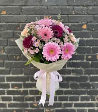 Букет цветов из:  Герберы и Хризантемы в Карабаше