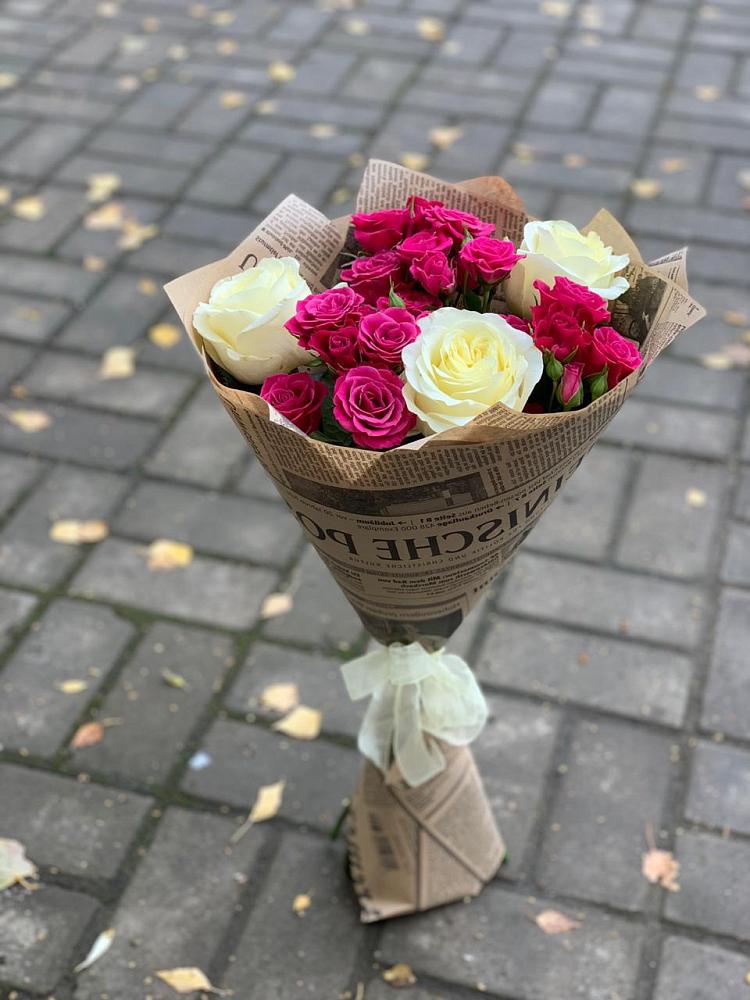 Букет цветов из: Розы в Карабаше