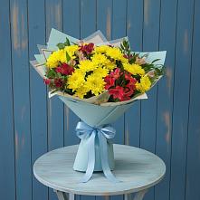 Букет цветов из:  Альстромерии и Хризантемы в Карабаше