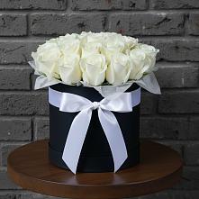 Цветочная композиция из Розы в шляпной коробке в Карабаше